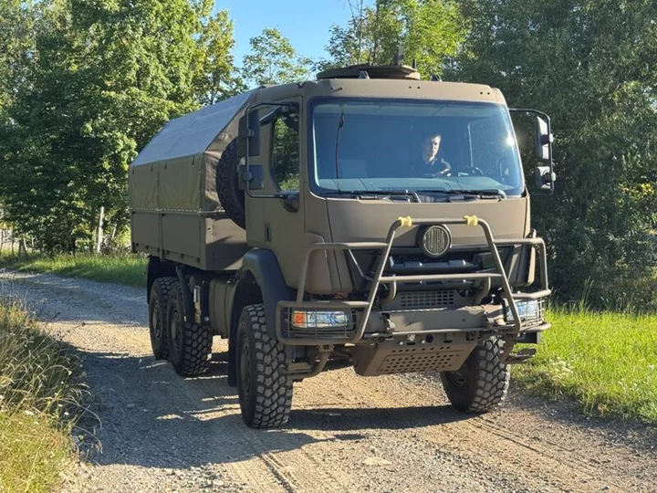 TATRA T810 M - Lukáš Taneček Design