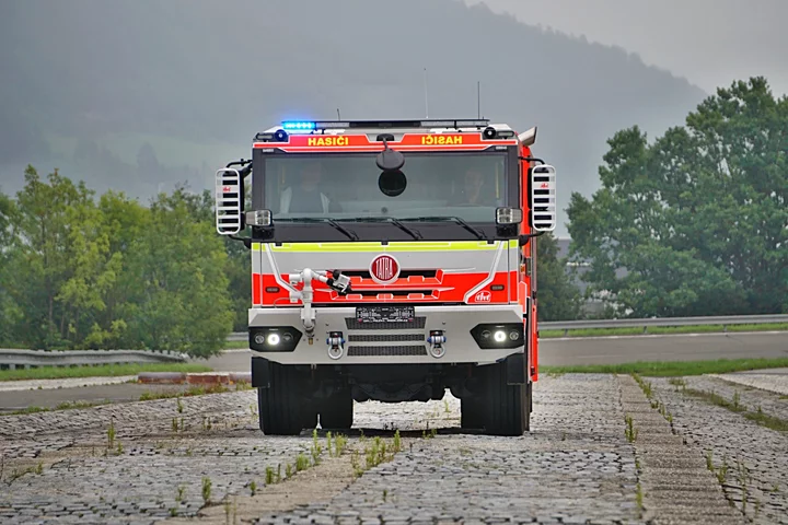 TATRA FORCE 4x4  - Lukáš Taneček Design